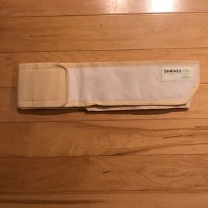 Shrinkx Hips Ultra postpartum belt